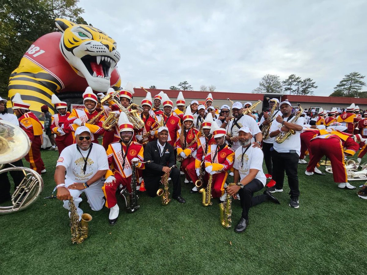 libra_0929_'s tweet photo. My heart is full 🤍 I love you Mother Tuskegee 💛❤️ #TUHC100 #FIIHC #MCP https://t.co/O9Gnw5ZKjg