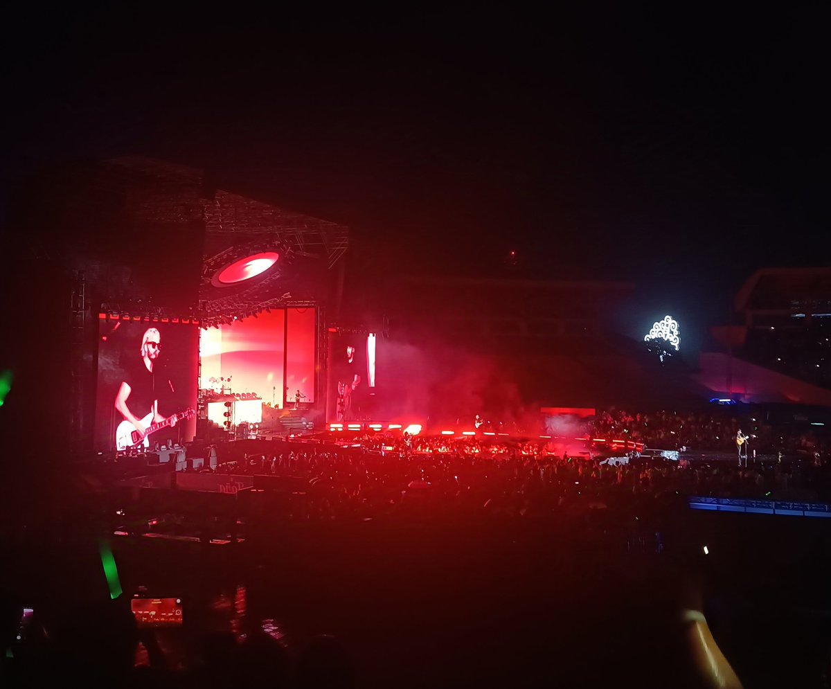 GladysChavez01's tweet photo. La mejor noche, feliz de haber podido ser parte de este sueño. Los amo @MoratBanda 🩷 #Nicaragua #MoratLosEstadios https://t.co/PSSpuGZJef
