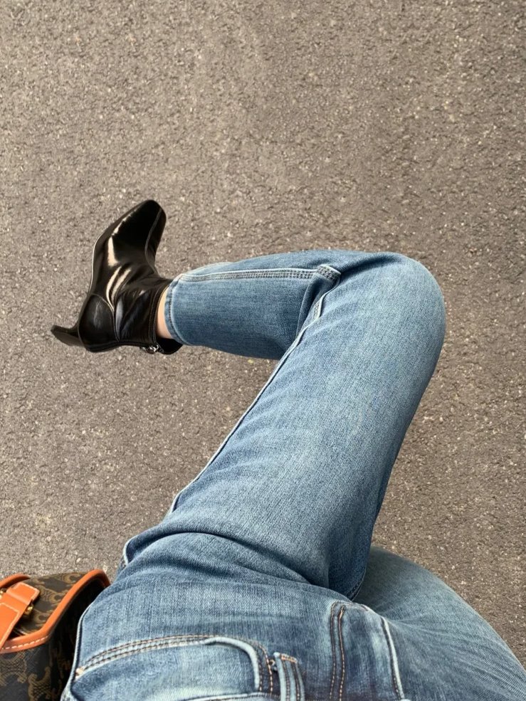 心を自由に飛ばして、自分だけの幸せを追いかけていくのです。😊