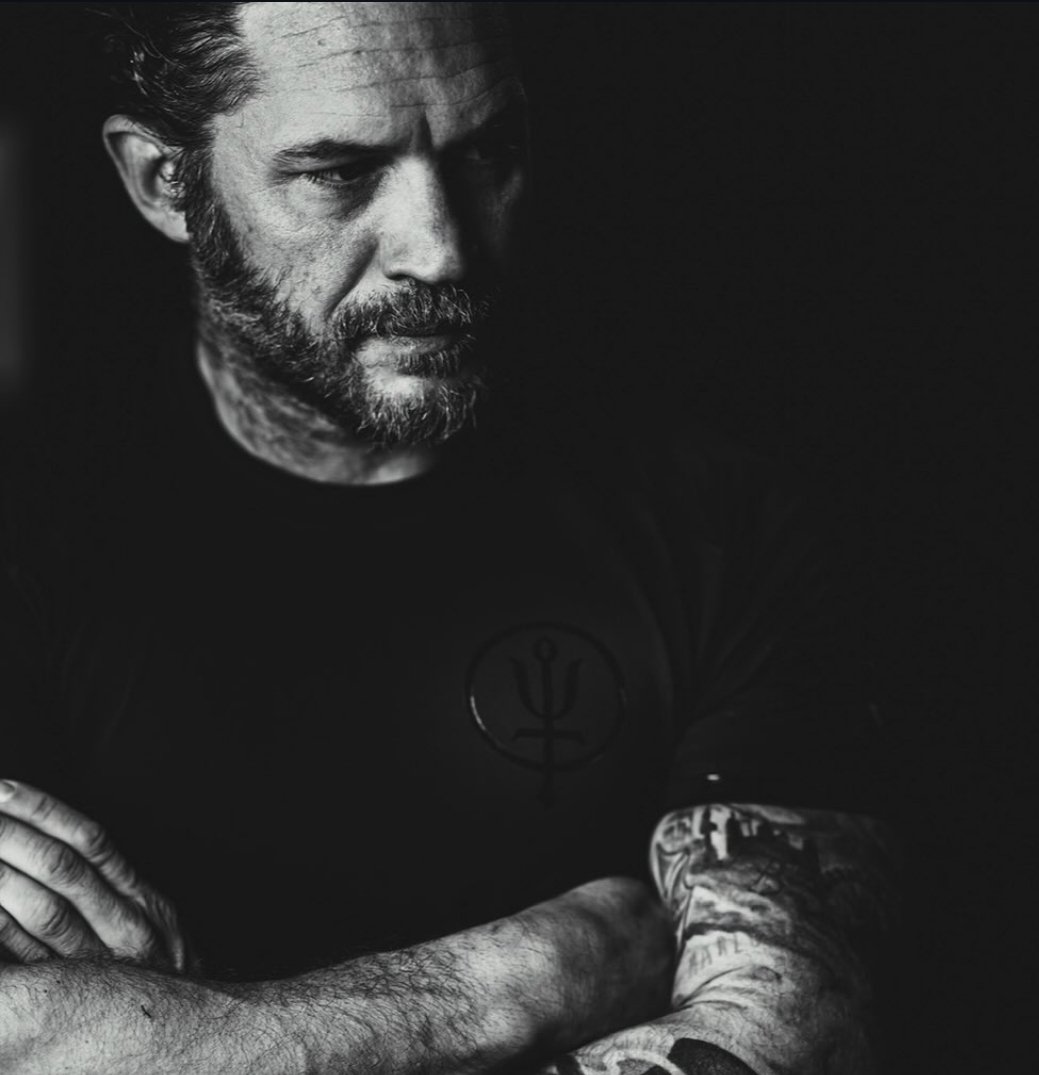 [Not] Thomas #parody (@edthomashcrdy) on Twitter photo 