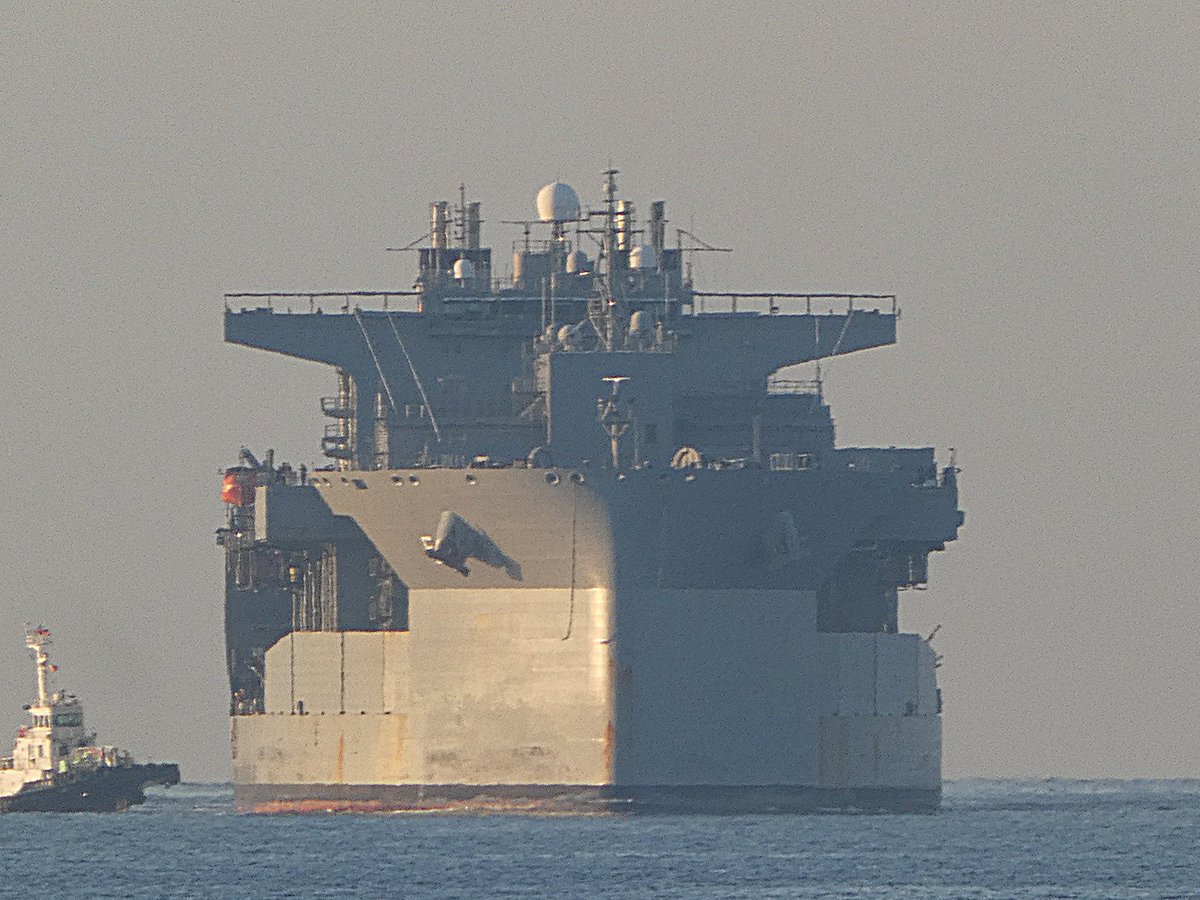 WarshipCam's tweet photo. USS Miguel Keith (ESB-5) Lewis B. Puller-class expeditionary mobile base coming into Yokosuka, Japan - November 12, 2024 #ussmiguelkeith #esb5
SRC: TW-@MICHIYAM https://t.co/6SfWf4ESuY