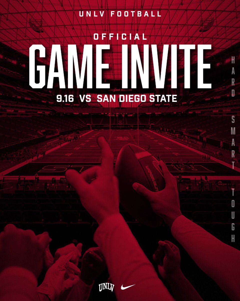 Blessed to get the opportunity to be at Allegiant this weekend. #UNLVFB🎰 #GOREBELS <a href="/unlvfootball/">UNLV Football</a> <a href="/bradodom/">Coach B.O.</a> @CoachBeck27 <a href="/DA_1stStep/">Del Alexander</a> 
<a href="/CoachJShibest/">James Shibest</a> <a href="/Mike_Scherer38/">Michael Scherer</a> @SAViceCityDawgs