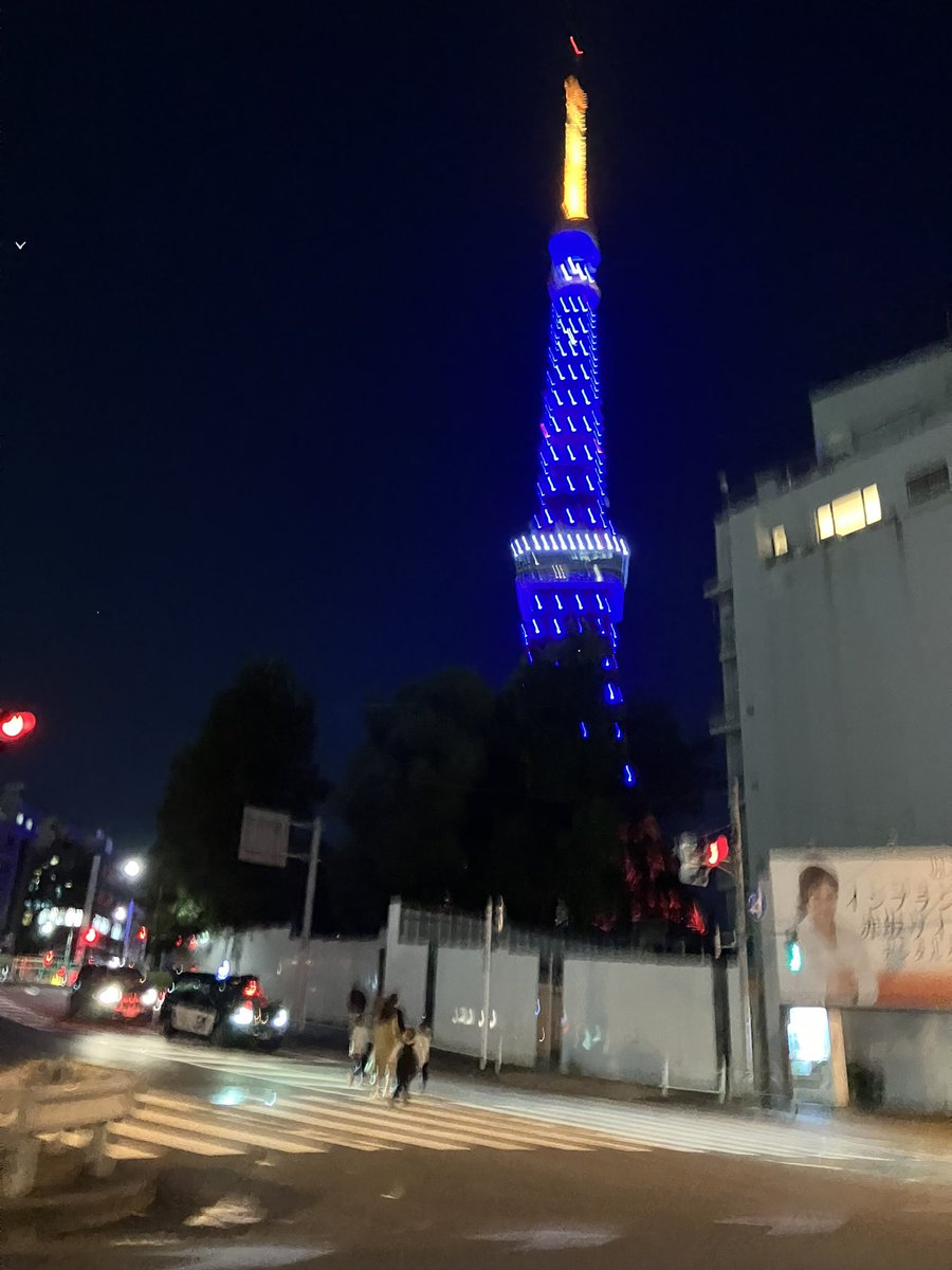 MotowokaKit's tweet photo. タクシーの車窓から。
建設的な話をしたい。
感覚が合う人、合わない人。
合わない人でも上手くやらないと
東京に来ていつも思う。 https://t.co/MAzCLkn7EP