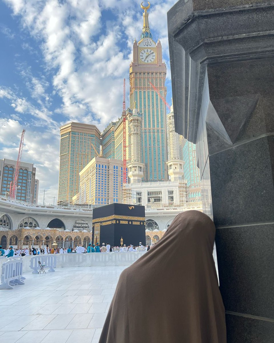 Alhamdhulillaah's tweet photo. رب إني لما أنزلت إلي من خير فقير

[Rabbi innī limā anzalta ilayya min khayrin faqīr]

My Lord! I am indeed needy of whatever good You may send to me https://t.co/WwyOipBaMV