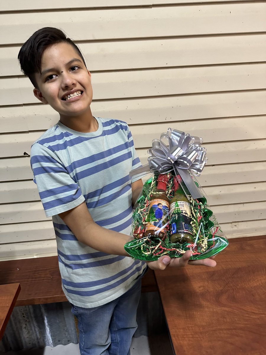 AutismNotEvery1's tweet photo. Sneak peak at what is coming! #Christmas #AutisticEntrepreneur #autism #FarmLife #Thanksgiving #smallbusinessowner #KidEntrepreneur #SauceIt4Autism #SmileWithLittleD #Cooking #PepperHead #HotSauce #PepperSauce #CookingWithLittleD https://t.co/Ihet2HmZ5f