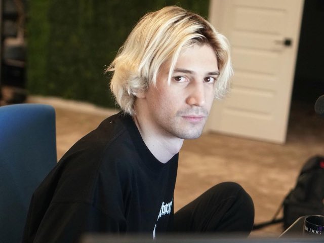 FearBuck tweet media
