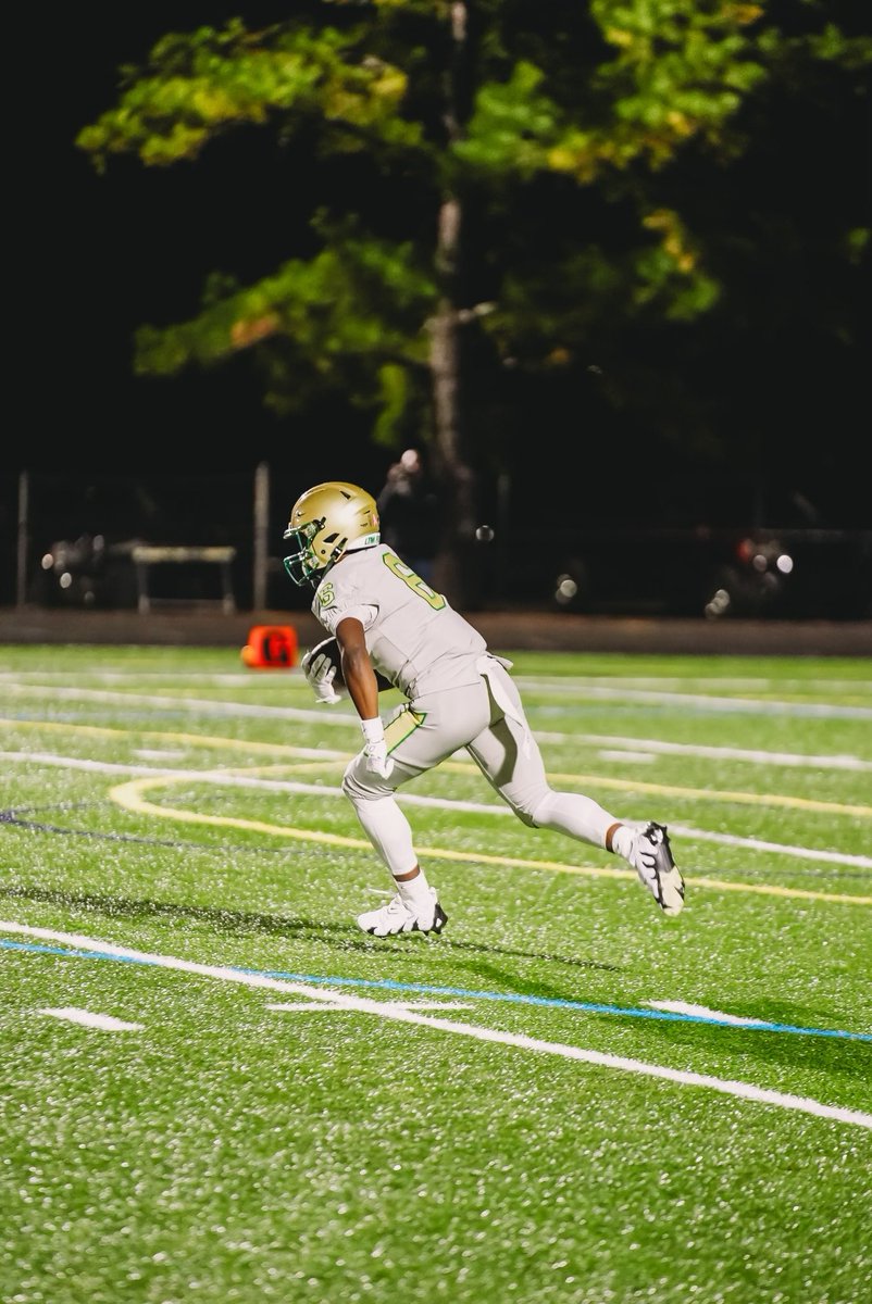 Regular Season Film!

hudl.com/v/2QGGEg