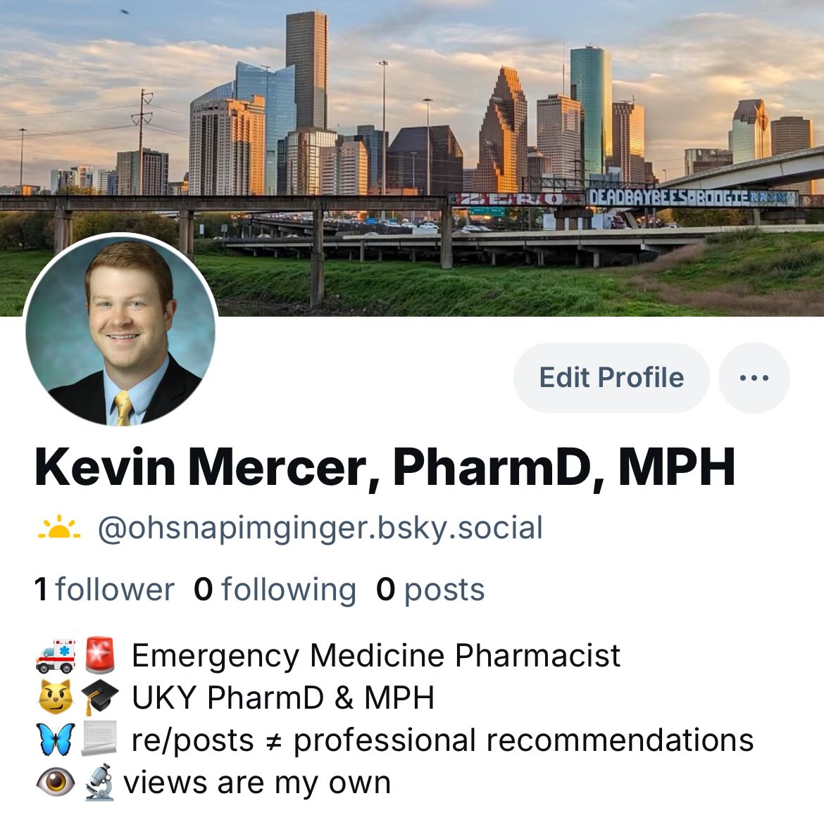 ohsnapimginger's tweet image. Trying out the new spot! Give me a follow! @bluesky #samename