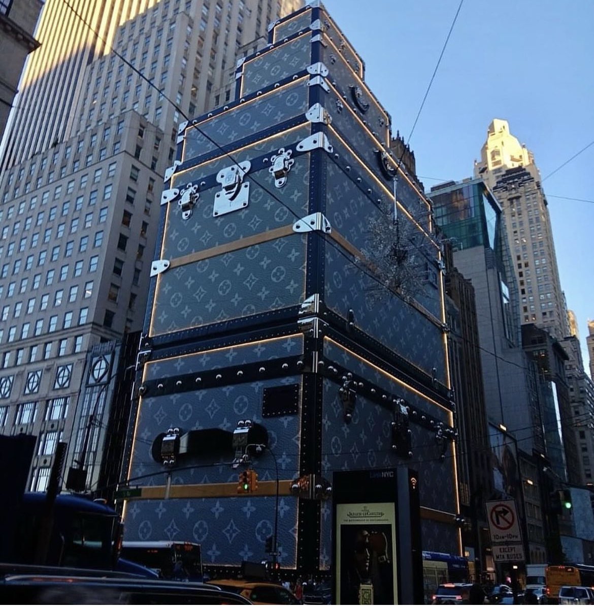 Newly renovated Luis Vuitton store on 57th and 5th is a WOW. So much so, I thought it was AI at first.