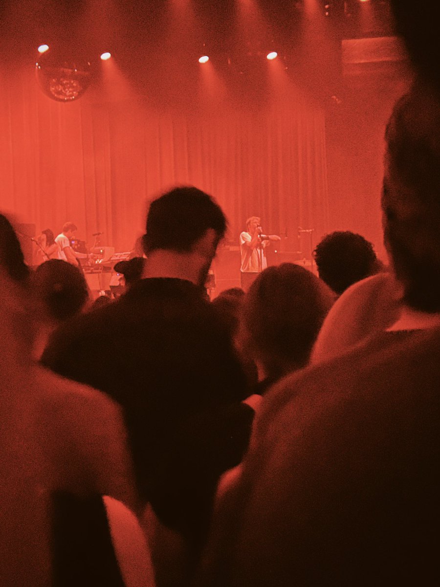 DelaDeso's tweet image. Fun #lcdsoundsystem