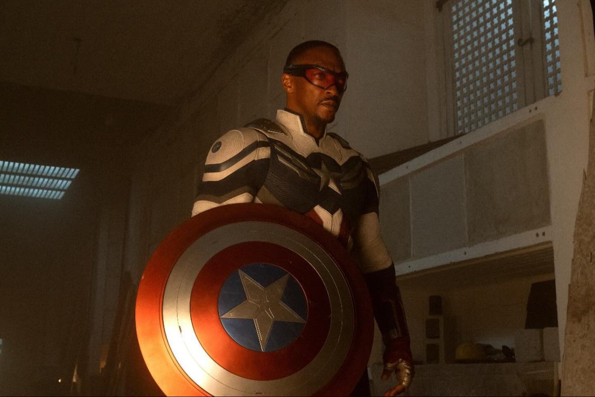 DiscussingFilm tweet media