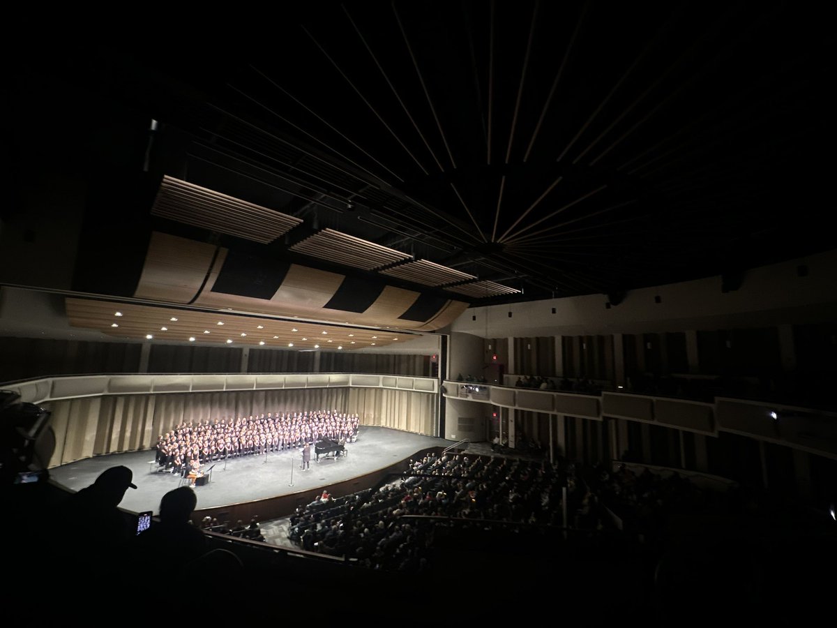 I am always so darn grateful for those who give our kids opportunities. Case in point: The Sing Across Nebraska event this weekend. My fifth grader got to perform on a big stage, harmonize with new friends and share her gift. What a cool experience!