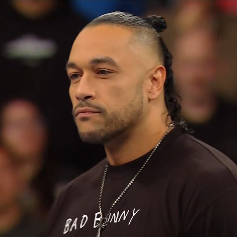 that’s my babyface getting cheers from the crowd! hehe