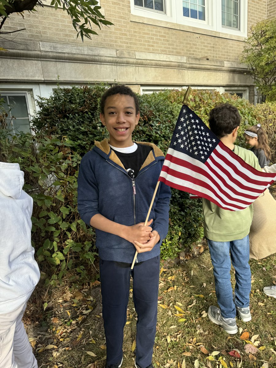 Today we honor the brave men and women who have served our country. 🇺🇸🤍 Thank you to our TRS veterans - Mr. Dan and Officer John! 
#VeteransDay #ThankYouForYourService 
#Weehawken