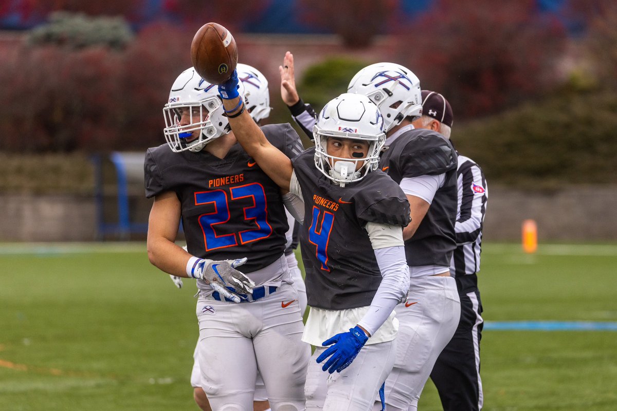 imdreday4's tweet photo. DUB city‼️ with my brothas, let’s keep going 📈

#SwingTheAxe #d3football https://t.co/5pByuBkkBX