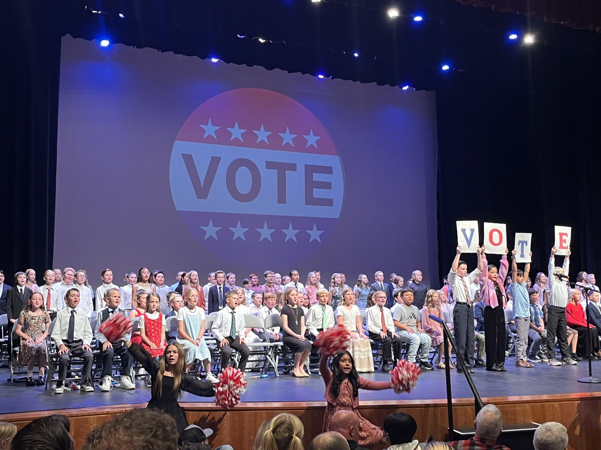 CadeDoug's tweet photo. Pahvant Elem Veterans Day Program. Students learn about the US Constitution, Veterans, First Responders, Soldiers, the Vote, and Patriotism in deep ways! 🇺🇸 These programs take place all over Utah in our public schools! #seviersdstrong #uted #utpol #utahway https://t.co/ccVcjJ9vUB