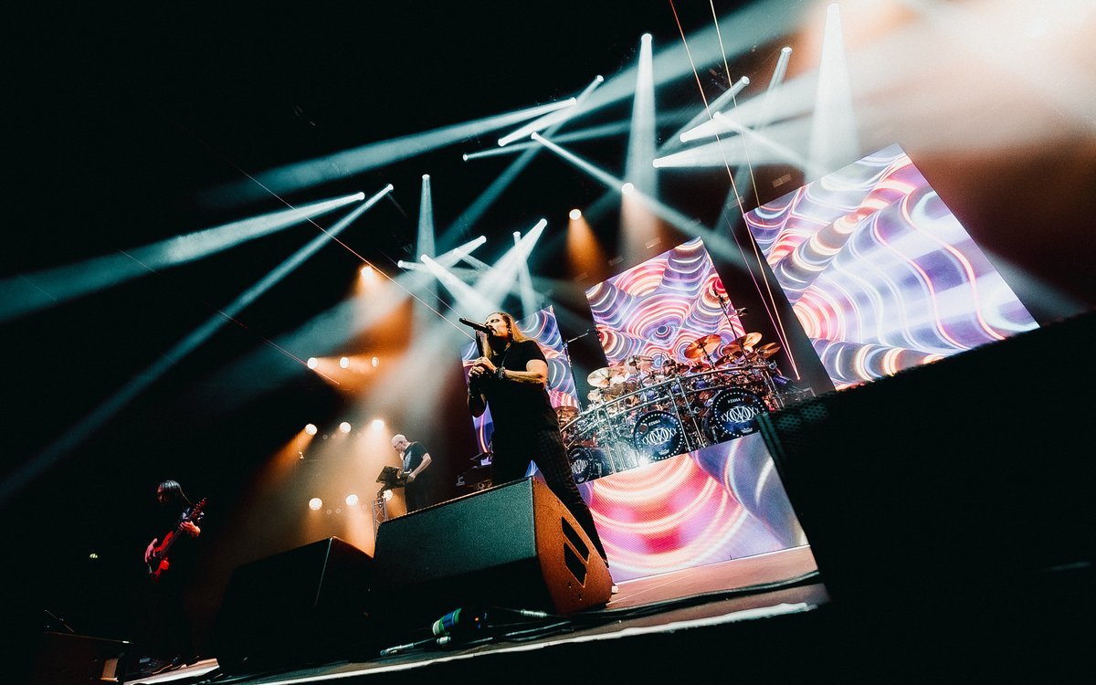 JPetrucci tweet picture