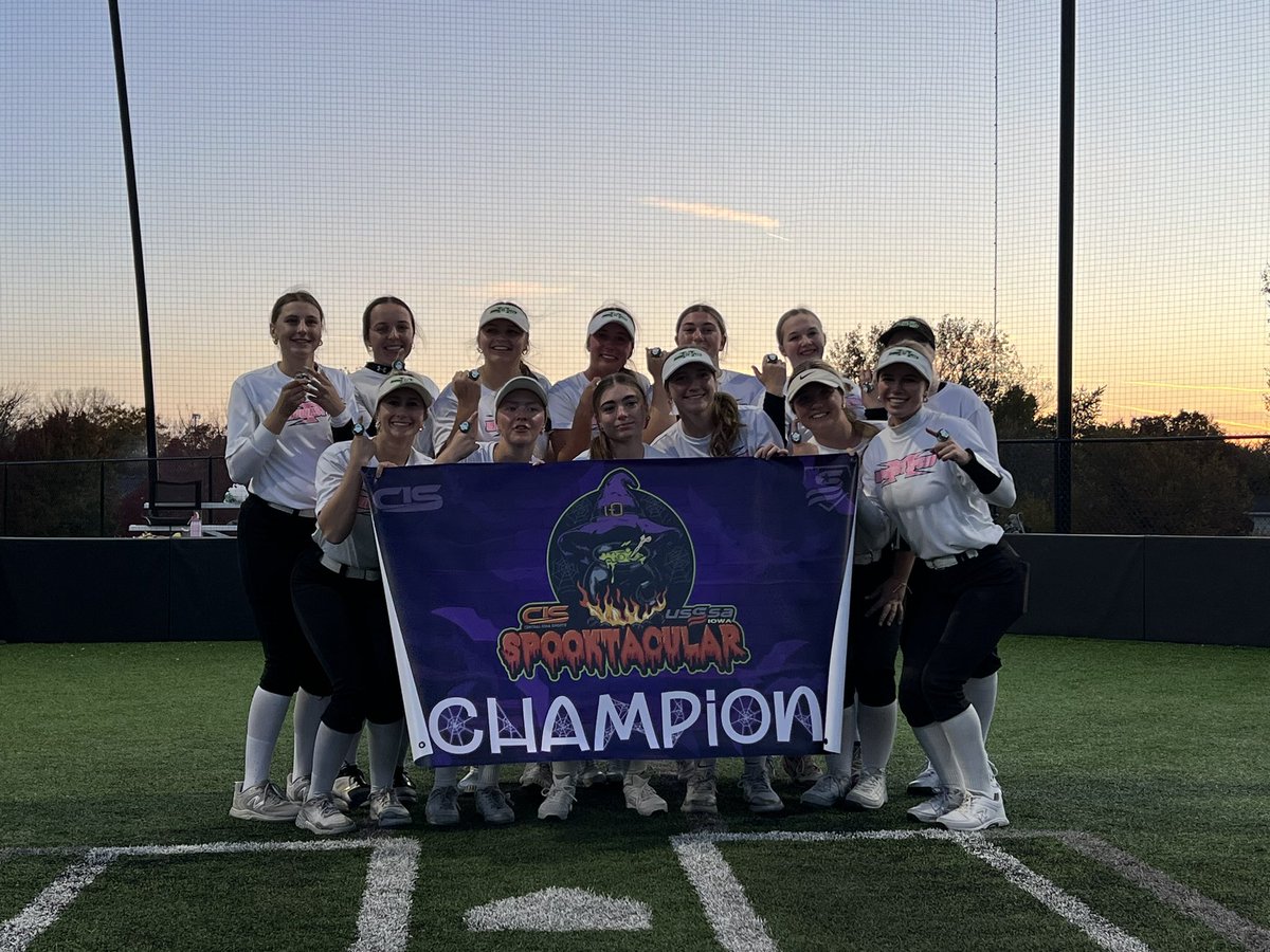 Had a blast at my last fall tournament with Midwest Speed 18u Wigley: 5-0 on the weekend! Hit .672 on the tournament with 2HRs, player 1B,3B and OF, I was also awarded MVP in game 2.   Can’t wait til we all get to play together again!   #rolllllspeed.