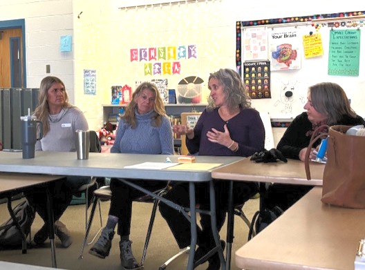 PEBCorg's tweet image. Wendy Ward Hoffer, PEBC's Senior Director of Content Development & Publications, is leading an inspiring math lab in Rachel Rosenberg’s classroom. #JoyToBehold #MathEducation #ContentDevelopment #LearningTogether #EdChat #ClassroomInnovation