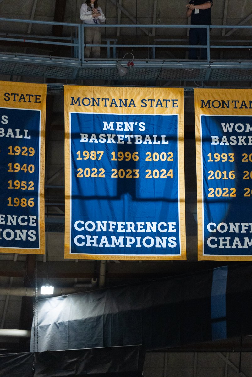 Banners Fly Forever 💍

#GoCatsGo