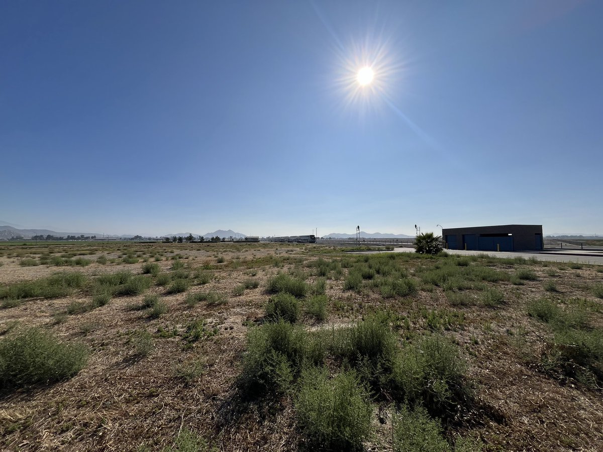 jeffk8's tweet photo. And now, @Metrolink ✅ https://t.co/gWJ8oHBaD1