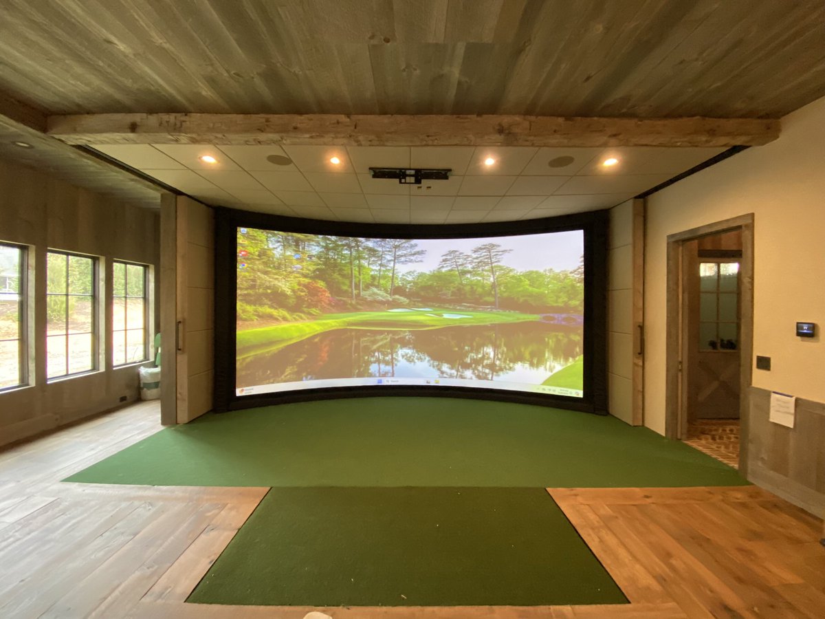 AceIndoorGolf's tweet image. Ace sure knows how to swing in style! 🏌️‍♂️ Transform your Monday blues into golfing hues with a custom curved screen!

#SwingInStyle #LuxuryLiving 🏡 #CurvedScreen #Golfsimulator #IndoorGolf #LuxuryHome