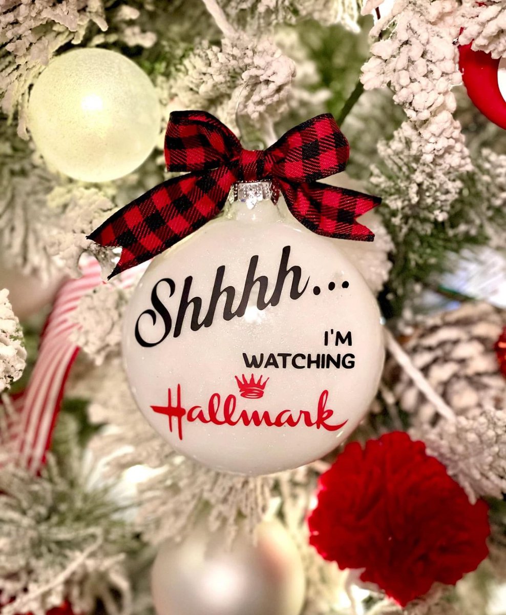 Good night ya’ll! Winding down and watching a Hallmark movie ♥️ See you tomorrow, Xfam!
