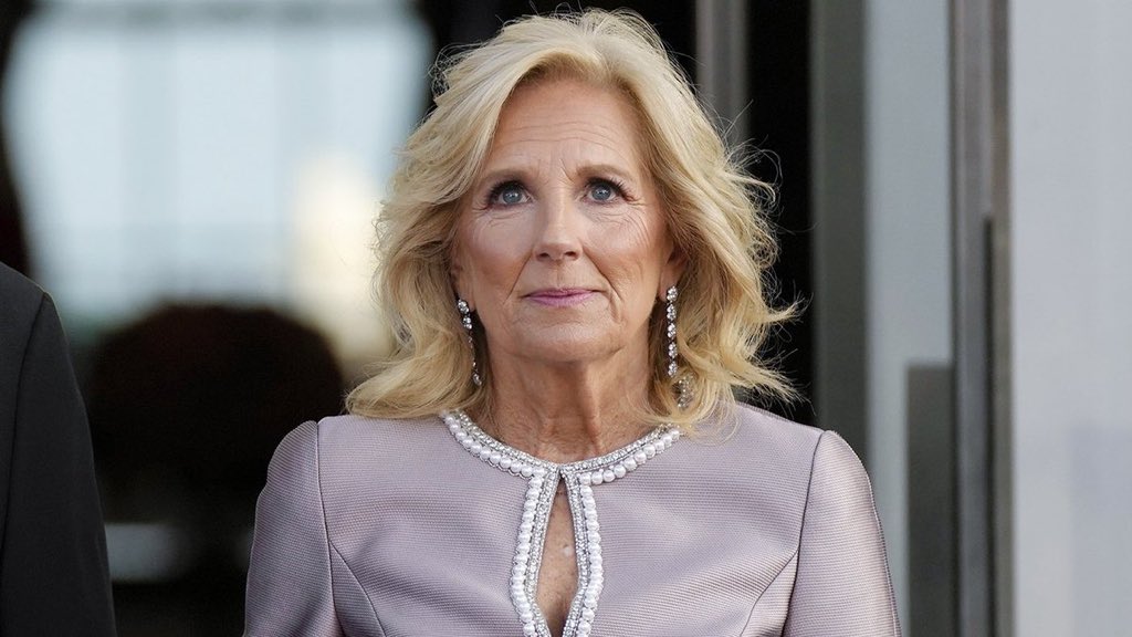 Can we all agree that Dr. Jill Biden is an awesome First Lady?