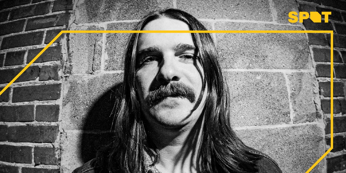 #NETBEVESTIGD Hunter Pinkston, voormalig punker, bracht zijn ambities samen op het tweede album van The Pink Stones. Het klinkt als virtuoze country, met invloeden uit gospel, soul, psych en dub. Zondag 30 maart staan ze in het Aa-Theater.

Tickets&amp;Info: bit.ly/SPOTThePinkSto…