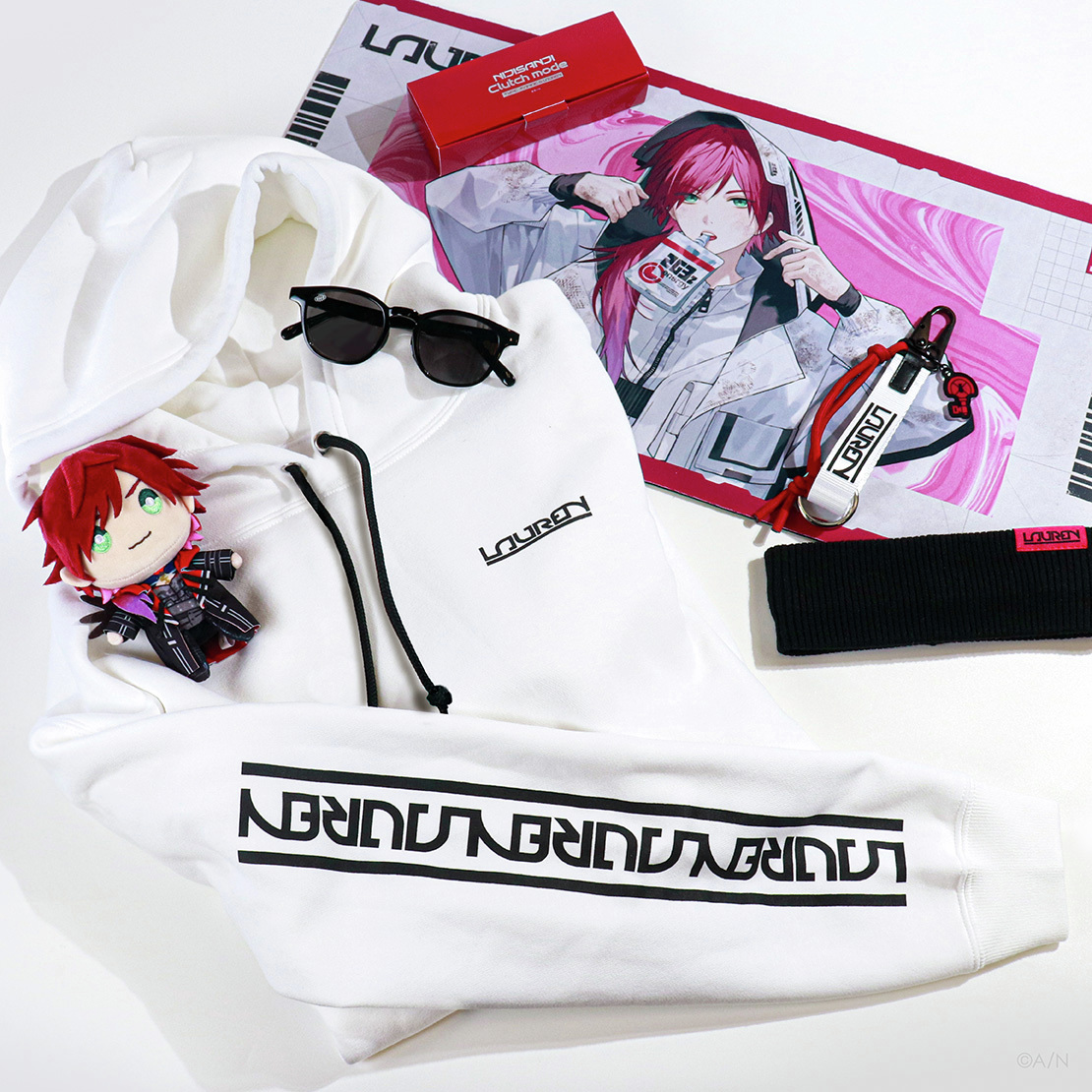 【NIJISANJI Clutch Mode Type】フード付きパーカー 叶 NIJISANJI Clutch Mode Type：Kanae & Lauren」グッズを11月13日