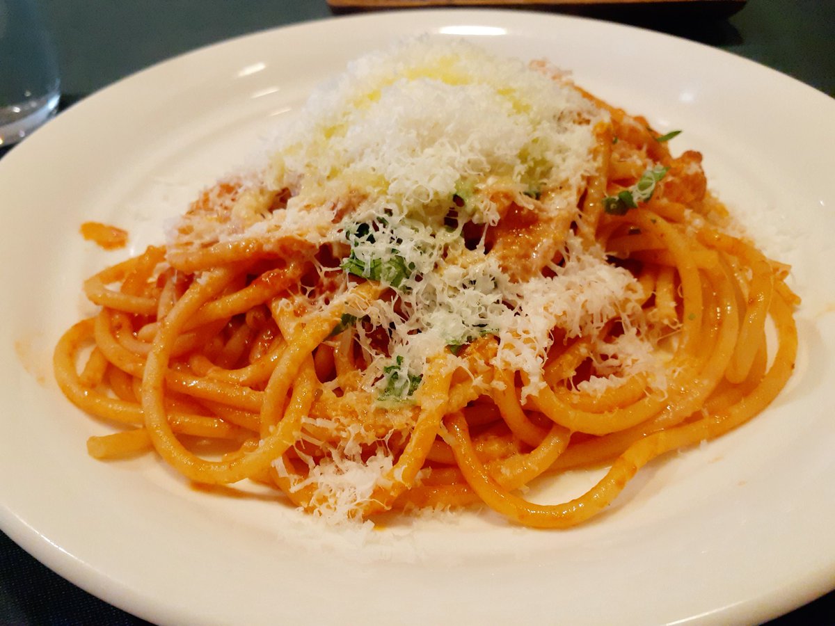 3Sufure0's tweet photo. トゥイさんで
Bランチ🍝

ステキなお店でした💜 https://t.co/3UNndc4SwJ