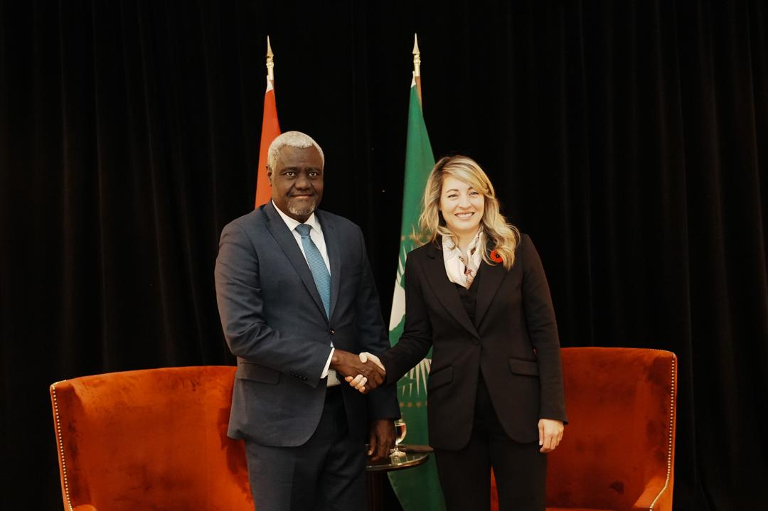 AUC_MoussaFaki tweet picture
