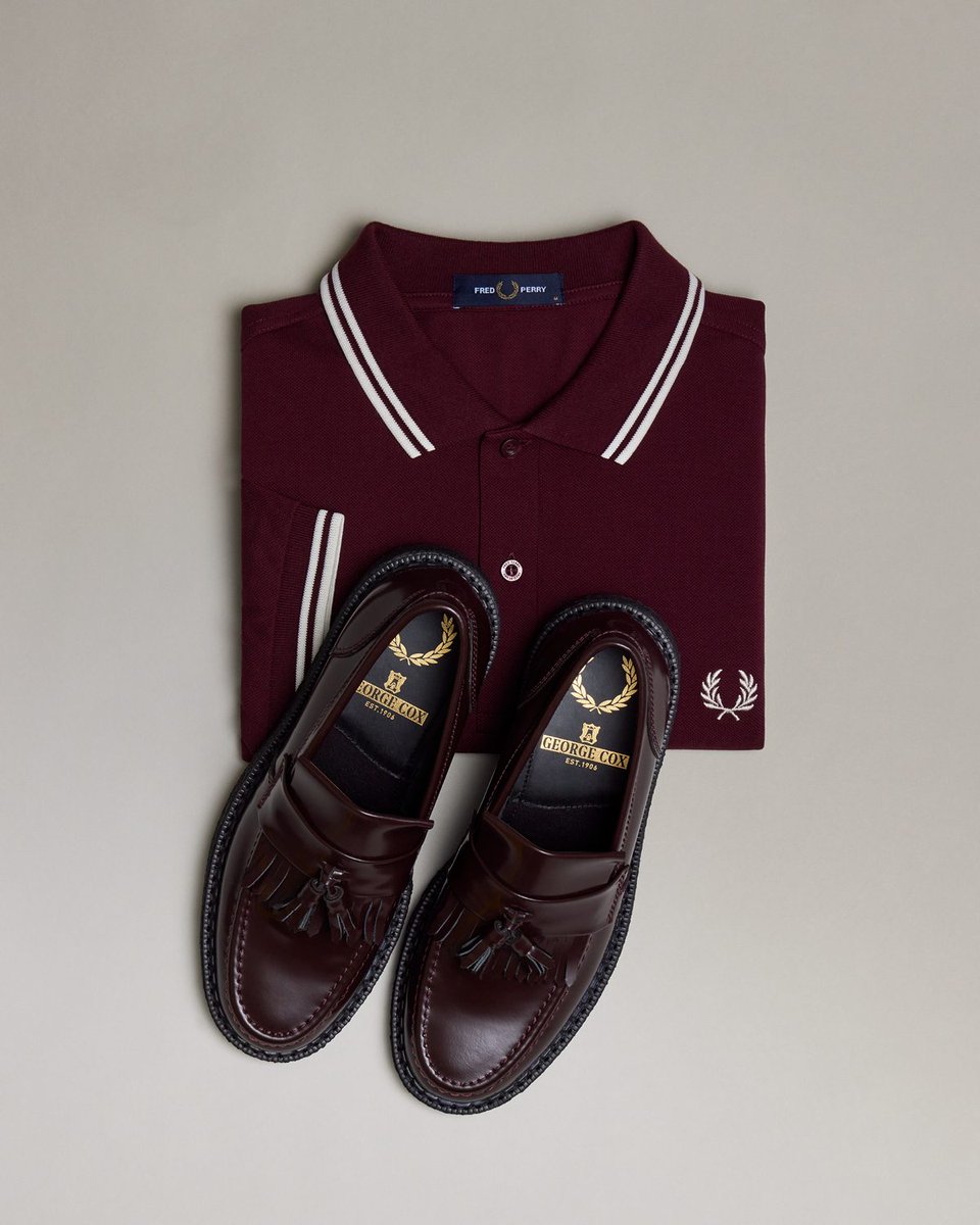 Let the Laurel Wreath speak for itself this Christmas.​

fred-perry.visitlink.me/J622Ec
​
#FREDPERRY #FREDPERRYSHIRT