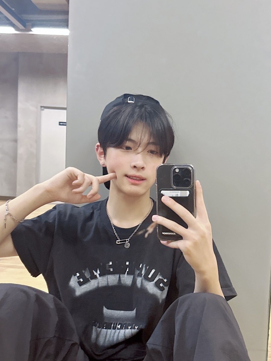 fantasyboys_mem's tweet photo. [#오현태] 

💋

#FANTASYBOYS #판타지보이즈
#OHHYEONTAE https://t.co/cSaKVgfC1e