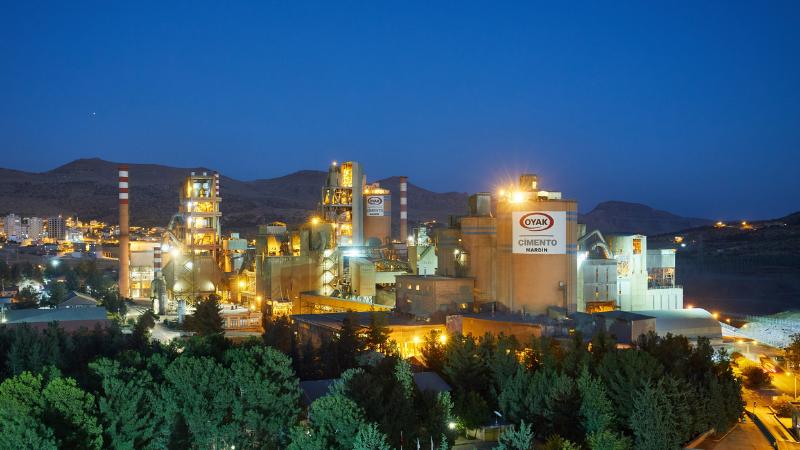uptrink's tweet photo. OYAK Çimento Fabrikaları A.Ş., 2024 yılının üçüncü çeyreğinde 11 milyar 446 milyon TL net satış elde etti.  Yılın üçüncü çeyreğinde 2 milyar 88 milyon TL ve yılın ilk dokuz ayında 5 milyar 332 milyon TL net kâr elde etti. 
#OyakÇimento #OYAKC
https://t.co/nVa4mh0rGv https://t.co/lBMByHxgvP