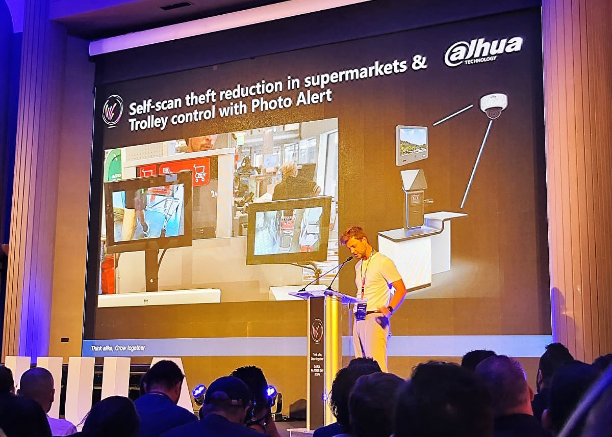 resatec's tweet image. 𝐑𝐞𝐬𝐚𝐭𝐞𝐜 𝐨𝐩 𝐡𝐞𝐭 𝐃𝐚𝐡𝐮𝐚 𝐏𝐚𝐫𝐭𝐧𝐞𝐫 𝐄𝐯𝐞𝐧𝐭 𝐢𝐧 𝐑𝐨𝐦𝐞! 🌍

Met onze oplossingen maken we elke dag het verschil. Ook op zoek naar real-time HD-camerasystemen? 📸 Neem contact op!

#Resatec #Dahua