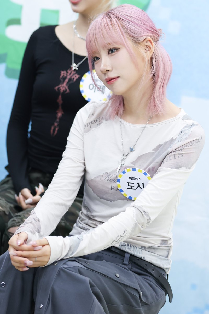 mbcplusm's tweet image. [주간아 선공개]
▪︎PURPLE KISS▪︎

주간아와 함께 짜릿해질 high-way

📸naver.me/G58eZokK

_____
#주간아 #주간아이돌 #Weekly_idol
#PURPLE_KISS #HEADWAY #퍼플키스 
#ON_MY_BIKE
#나고은 #도시 #이레 #유키 #채인 #수안
@RBW_PURPLEKISS