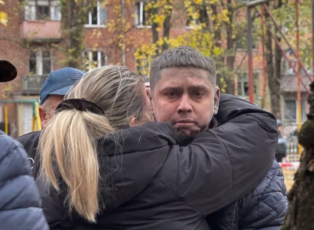 On the photo, Maksym is the father of three children whose bodies were recovered from the rubble in Kryvyi Rih.

The russians also took the life of his wife. He is the only survivor of this family. 

 Kyrylo was 10 years old, Demid - 2.8 years old, Ulyana - 2 months

Terrible