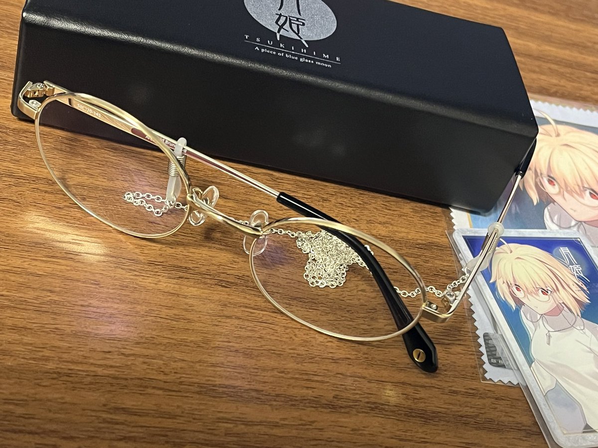 眼鏡作ったから見てほしいんだけど！ってだけの報告なんですが、 執事