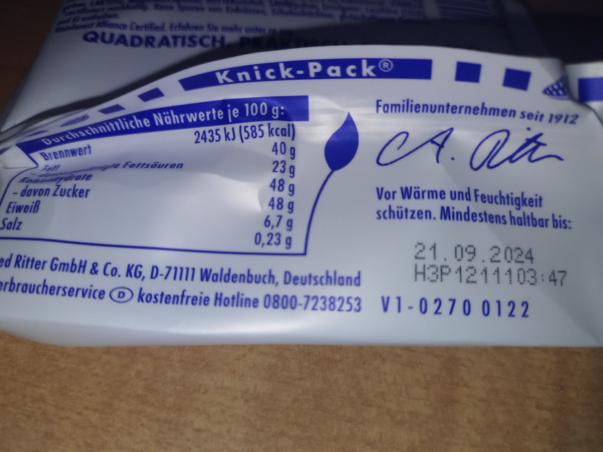 Ups, das sollte so wohl nicht passieren <a href="/lidl/">Lidl in Deutschland</a> 
Gestern in einem eurer Geschäfte gekauft (und nicht drauf geachtet, weil ich davon ausging, dass das bei Schoki nicht nötig sein wird)