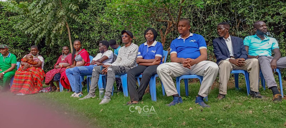 Consumers_Kenya's tweet image. #ConsumerFarmerConnect awareness often translates into better support for local agriculture and an openness to seasonal food systems trends, a sustainable practice aligned with natural cycles. Many #CSAs and local food networks also offer educational events and farm visits,