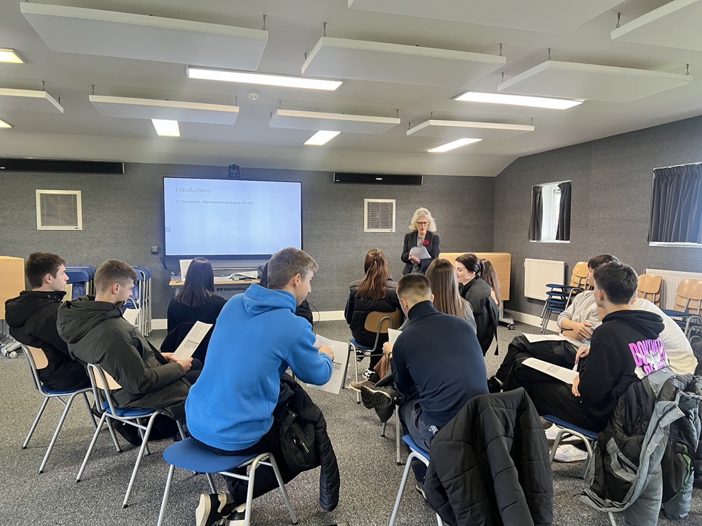 AlleynsSchool's tweet photo. We're thrilled to welcome Ukrainian students through our partnership with UKUA Together for a Future Leaders Exchange Programme!
#allwecanbe #alltogether #alleynsschool
