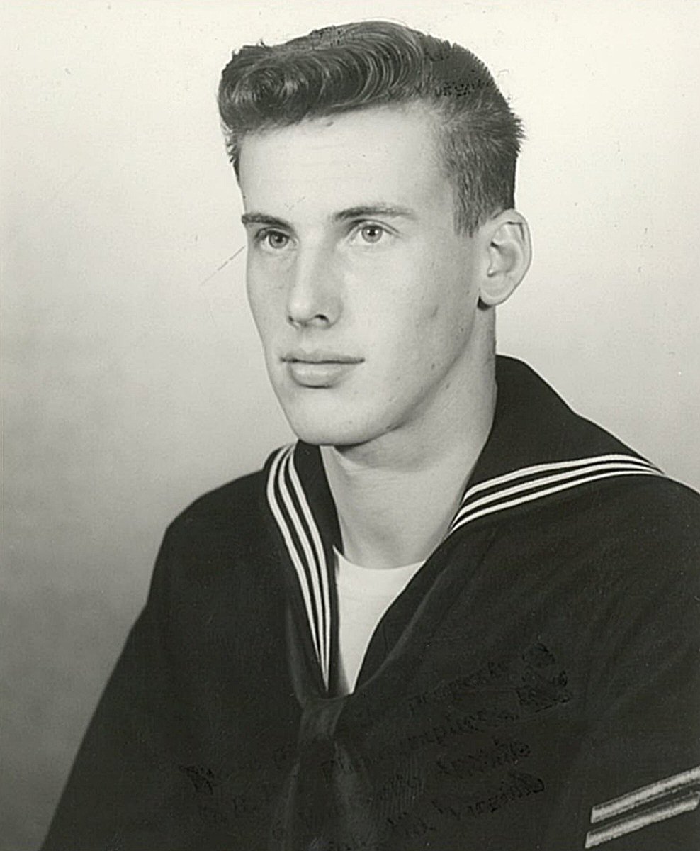 My father Bruce Burdette, proud #veteran of the U.S. Navy from 1958 to 1961. 🇺🇸 ⚓