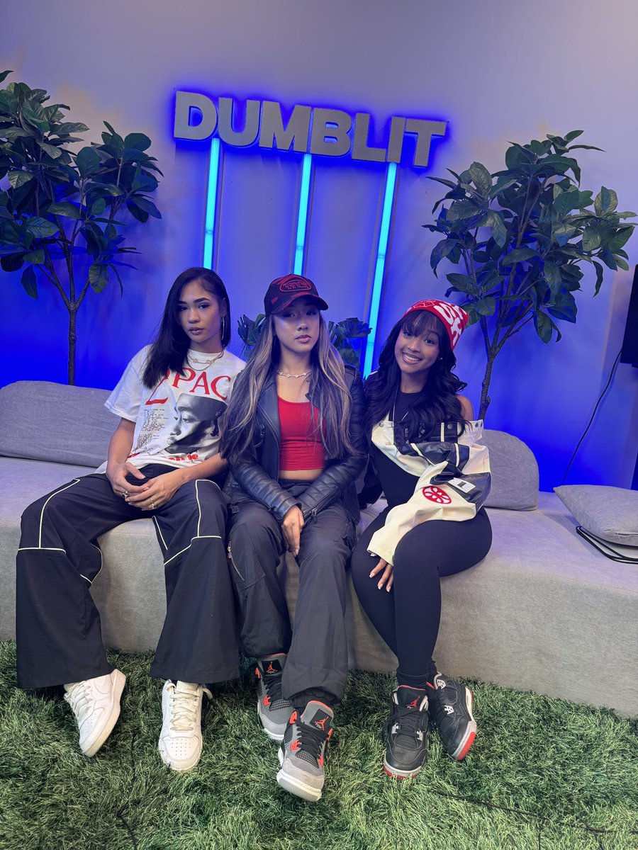 luv2iimagine's tweet photo. amazing time at dumblit studios today. interview coming soon https://t.co/rCa9prcvNf