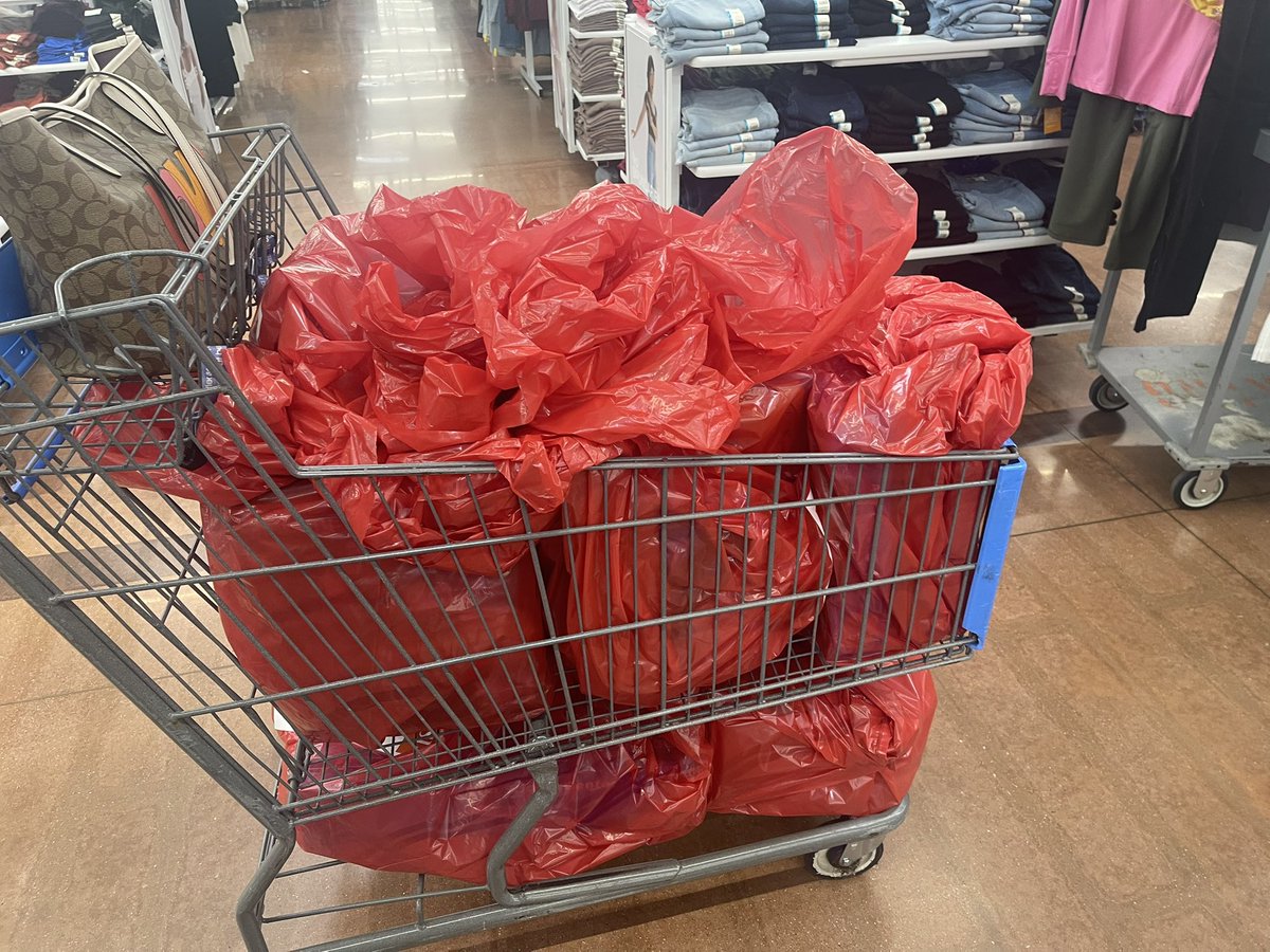 Ms. Gatlin tweet media