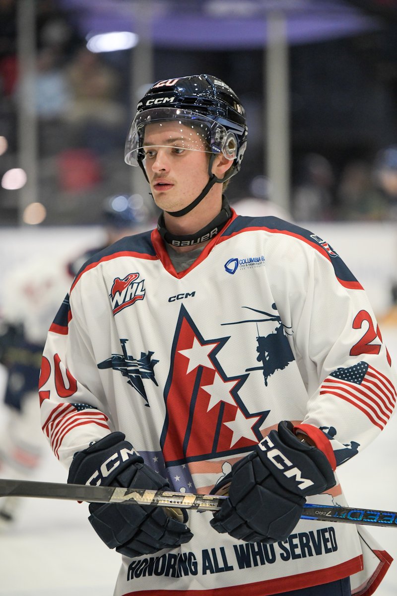 TCAmericans's tweet photo. Another look at these jerseys. 🇺🇸🤩 https://t.co/3Y5DMNTyu2