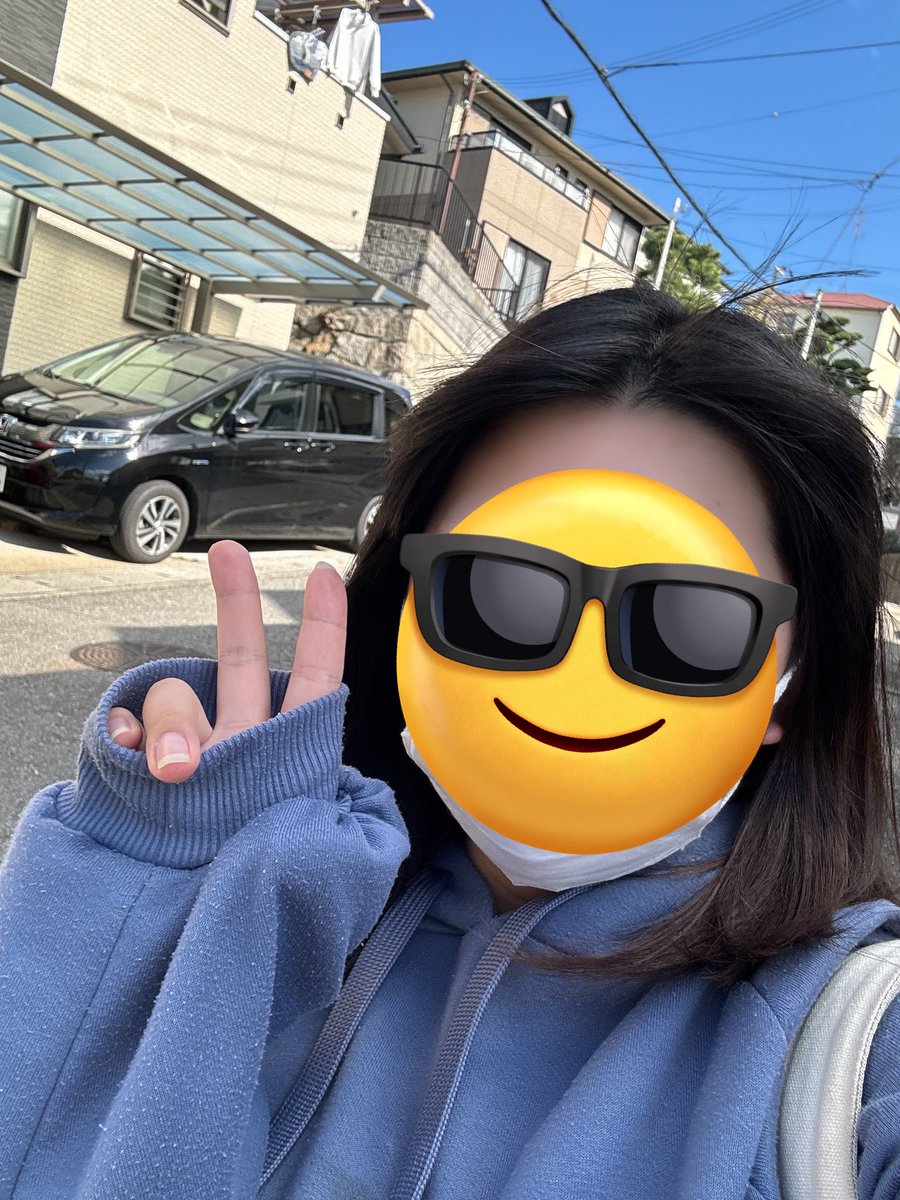 強風で前髪乙