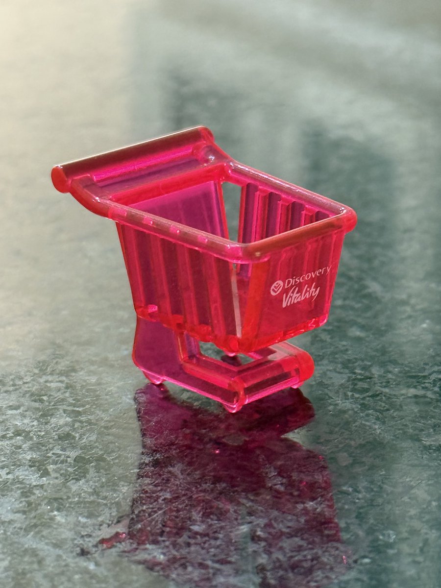 Found a little pink Trolley from <a href="/CheckersSA/">Checkers</a> and <a href="/Discovery_SA/">@Discovery_SA</a> #LittleShopMillionMiles #checkers #discovery #Sixty60
