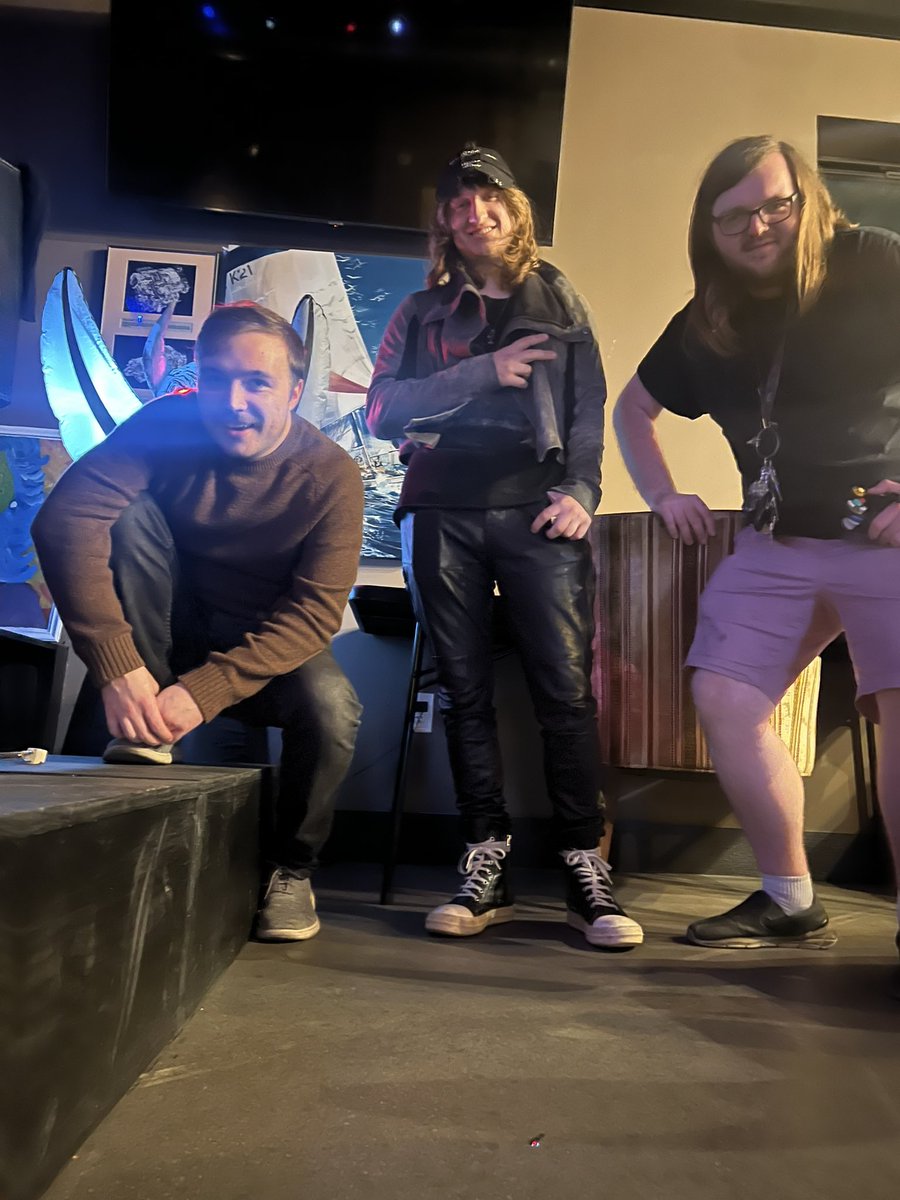 Rivals on the Rocks 2 
TOP 3:

🏆 <a href="/blesse808/">ble$e</a> 
🥈<a href="/Crusticussy/">Chris 🏳️‍🌈 BLM ➡️ crusticus.bsky.social</a> 
🥉 yeggs 

thanks to all who came out tn :D
rivals is so sick, keep this scene thriving! 

RotR every Mon @ BAR LUCCI
BLT every Tues @ BAR LUCCI
Barfight every Weds @ BAR LUCCI