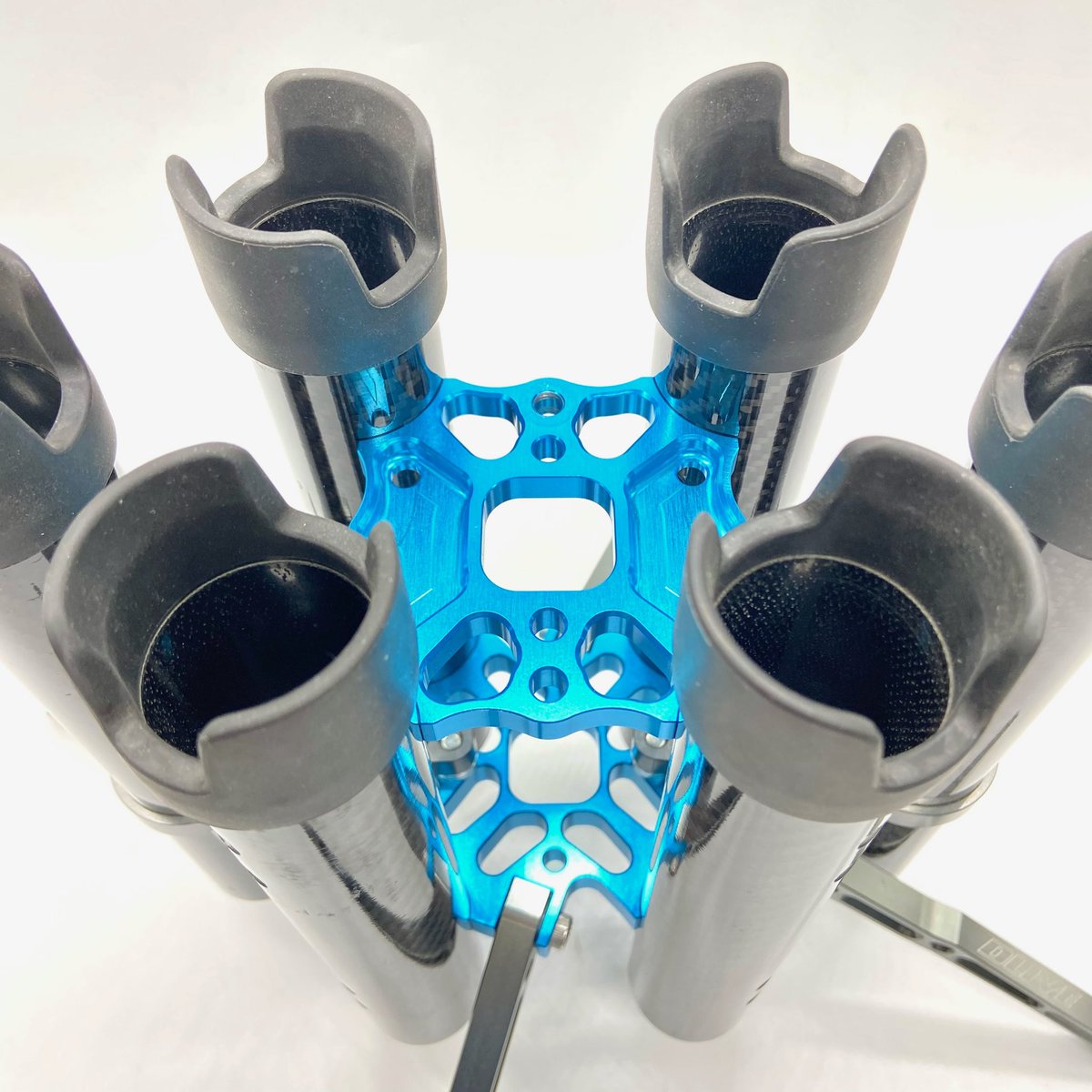 HEROSfishing's tweet image. こんにちは😊

DLIVEさんのカーボンロッドボルダー

スペシャルコラボカラー
【HERO'Sブルー】

少量生産のスペシャルアイテム❗️
近日、発売予定になります